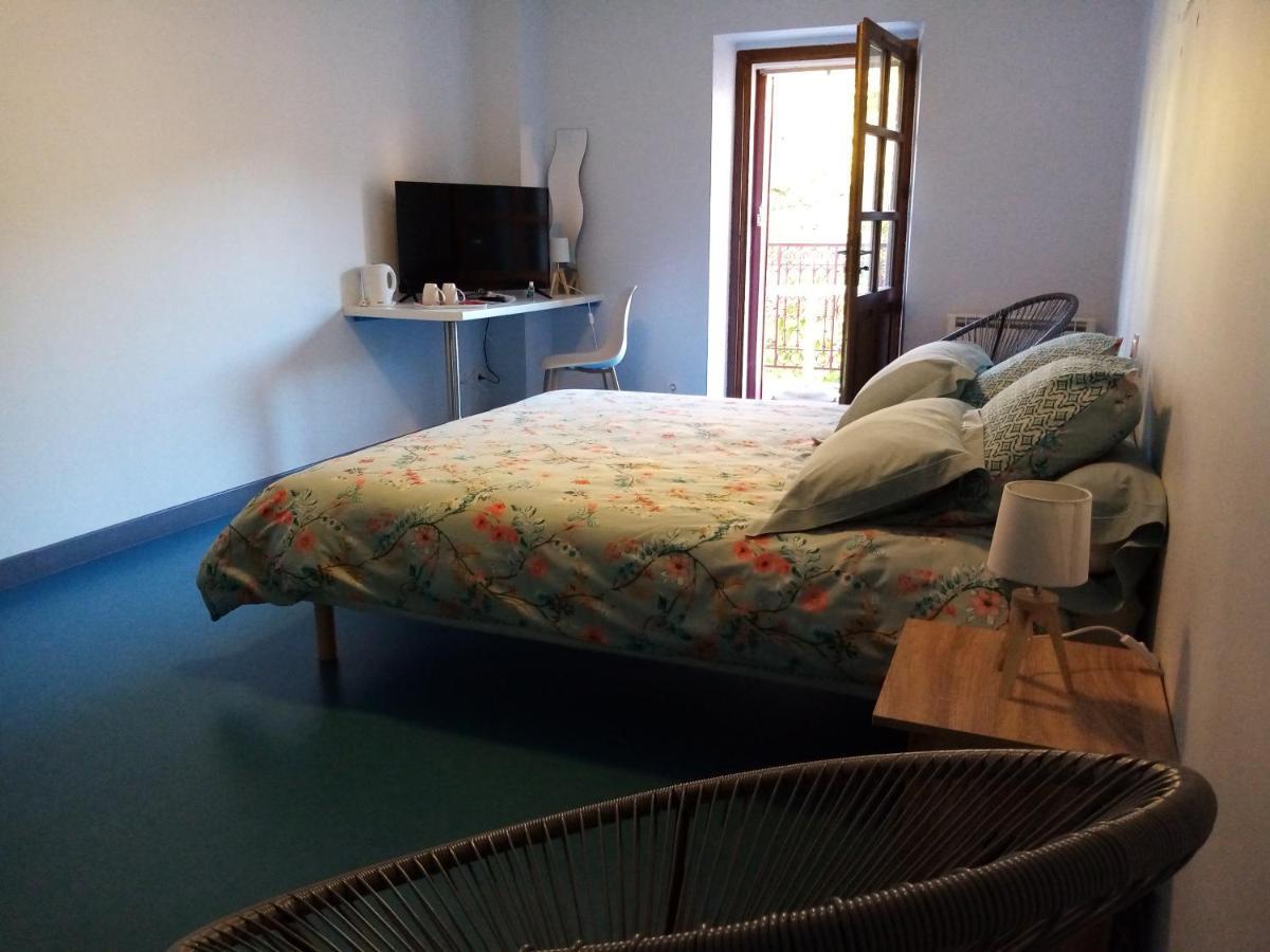 Belmont-sur-Rance Auberge Du Marronnier מראה חיצוני תמונה